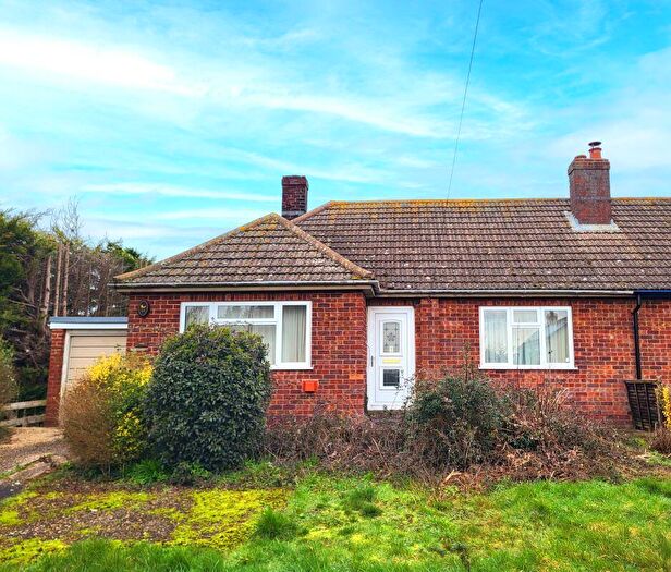 2 Bedroom Semi-Detached Bungalow For Sale In Moor Lane, Martin, Lincoln, LN4