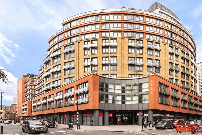 2 Bedroom Flat To Rent In Praed Street, Paddington, London, W2