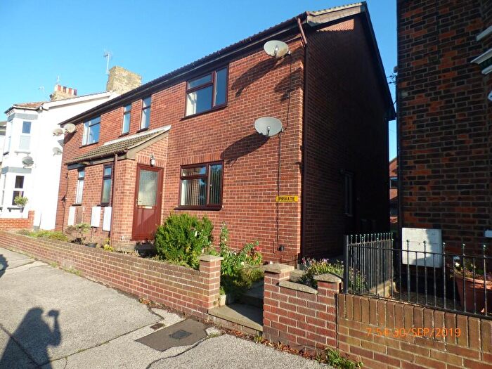 1 Bedroom Apartment To Rent In Hervey Street, Lowestoft, NR32