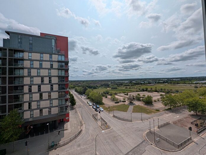 2 Bedroom Flat To Rent In Rillaton Walk, Milton Keynes, MK9