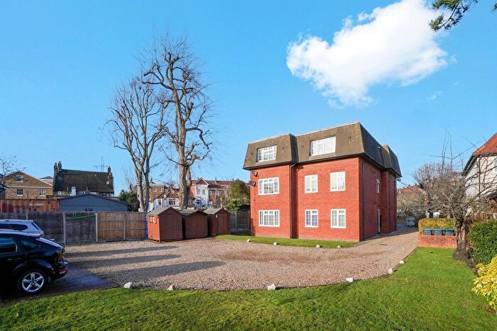 1 Bedroom Flat For Sale In Mitcham Park, Mitcham, CR4