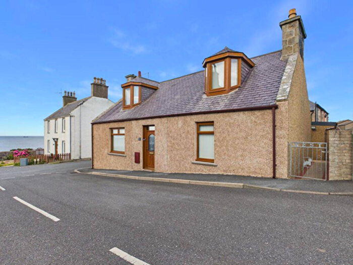 4 Bedroom Detached House For Sale In Bruce Street, Macduff, AB44