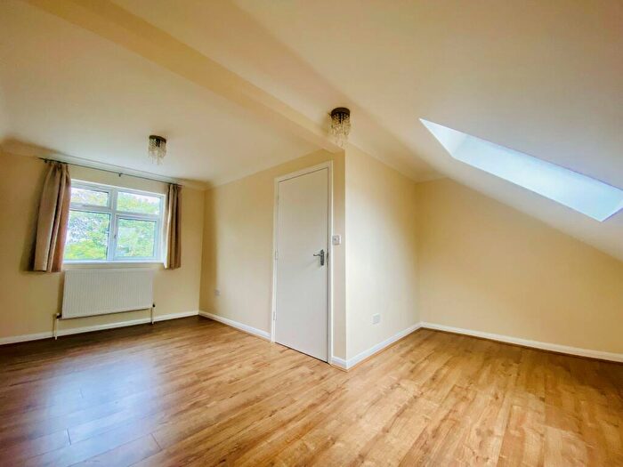 3 Bedroom Terraced House To Rent In Westmoor Road, Enfield, EN3