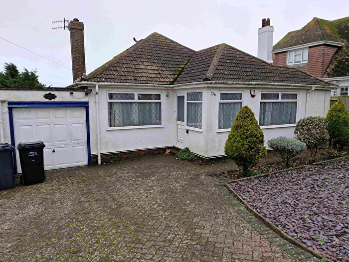 3 Bedroom Detached Bungalow For Sale In Oaklands Avenue, Saltdean, Brighton, East Sussex, BN2