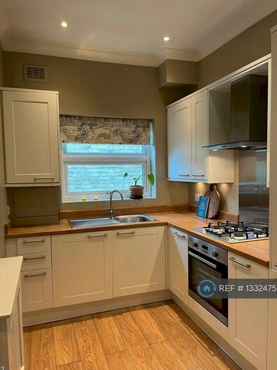 1 Bedroom Flat To Rent In Wellmeadow Road, London, SE13