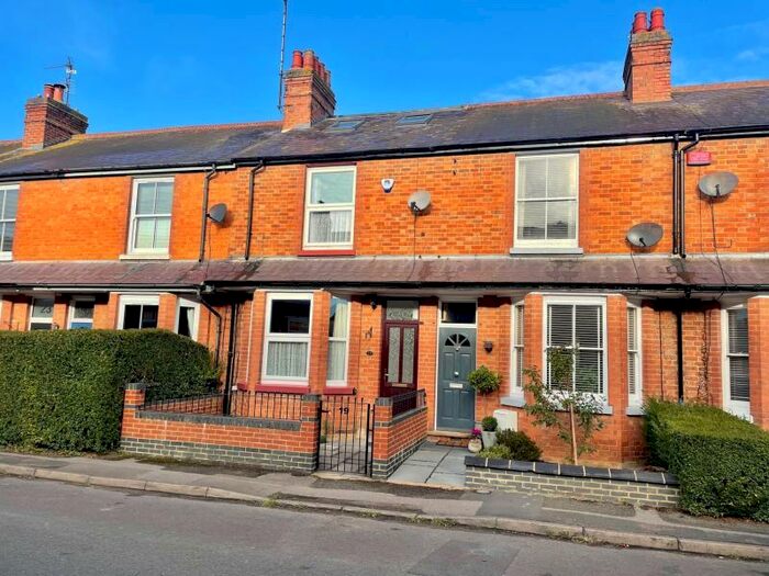 4 Bedroom Terraced House To Rent In Clarence Road, Stony Stratford, MK11