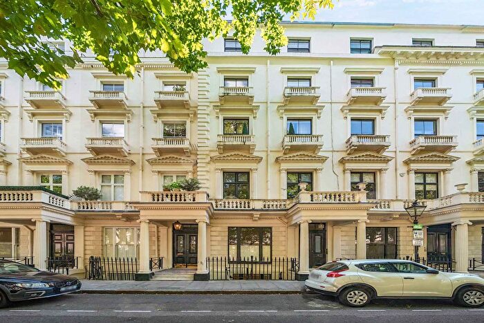 1 Bedroom Flat For Sale In Queen's Gardens, London, W2