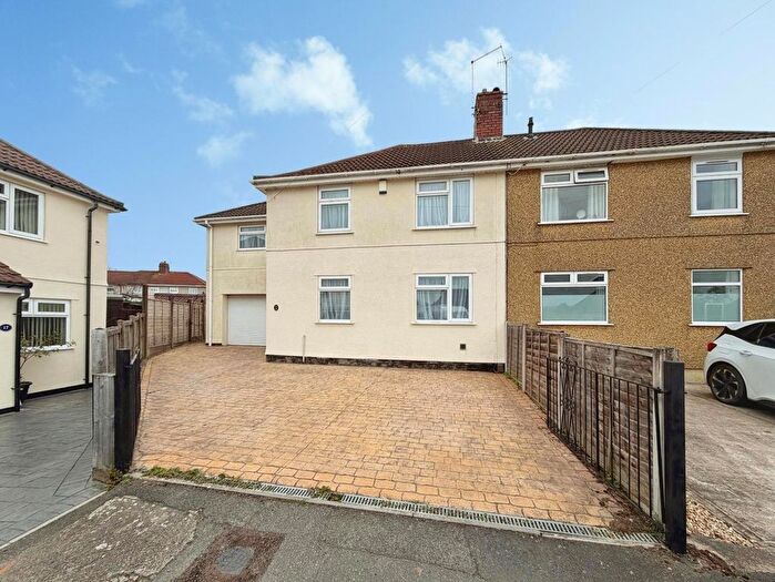 4 Bedroom Semi Detached House For Sale In Dundry View, Bristol, BS4