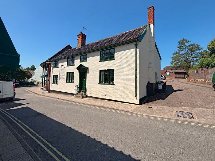 2 Bedroom Flat To Rent In Bridge Street, Halesworth, IP19