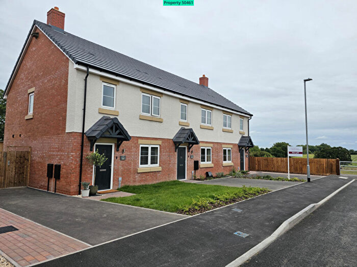 3 Bedroom End Of Terrace House To Rent In Bridge Croft, Wheaton Aston, Stafford, ST19