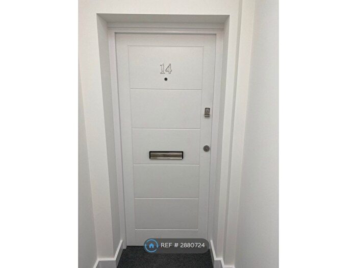 1 Bedroom Flat To Rent In Lagland St, Poole, BH15