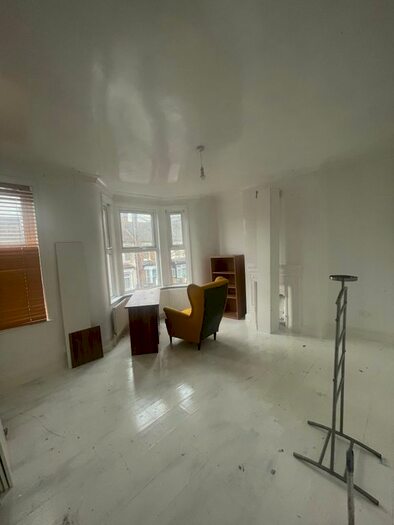 4 Bedroom Terraced House To Rent In Borwick Avenue, Walthamstow, London E17