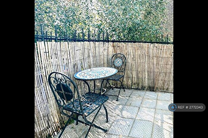 1 Bedroom Flat To Rent In Greenwich Court, London, E1