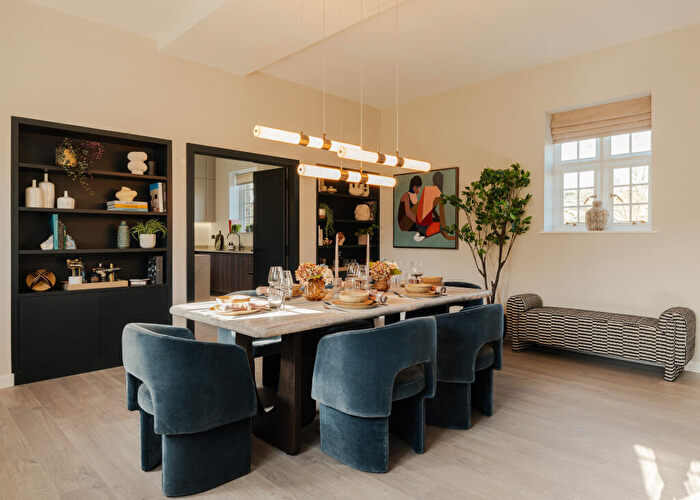 4 Bedroom Mews For Sale In At Trent Park, London, EN4