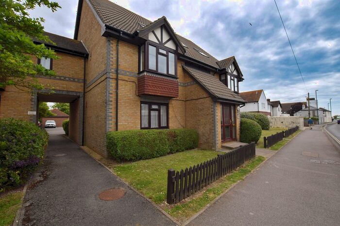 1 Bedroom Flat To Rent In Flat Victory Court, Aldwick Road, Bognor Regis, West Sussex, PO21