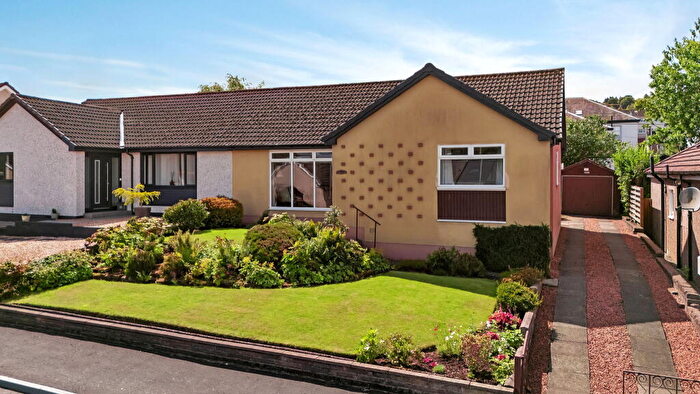 3 Bedroom Semi-Detached Bungalow For Sale In Stobs Drive, Barrhead, Glasgow, East Renfrewshire, G78