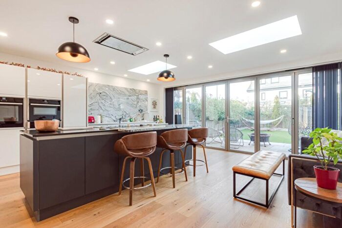 4 Bedroom Semi-Detached House For Sale In Blackfen Road, Sidcup, DA15