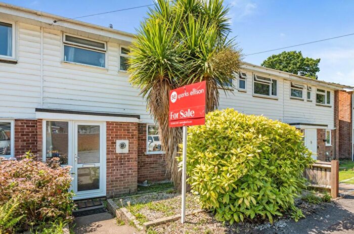 3 Bedroom Terraced House For Sale In Peverells Wood Close, Peverells Wood, Chandler's Ford, SO53