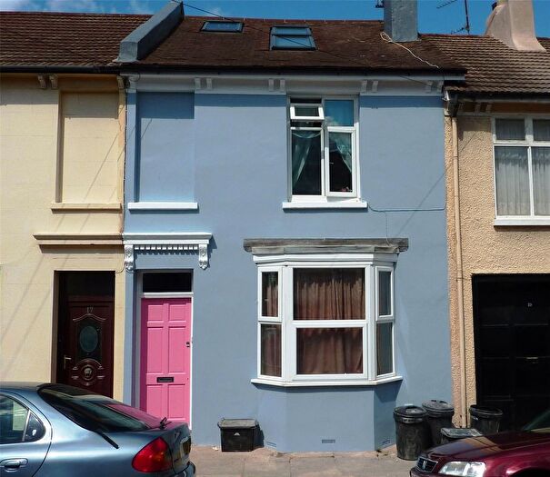 35 Bedroom Terraced House For Sale In Hampden Road, Brighton, BN2
