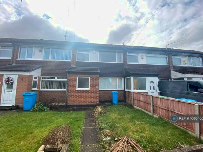 3 Bedroom Terraced House To Rent In Amberwood Drive, Manchester, M23