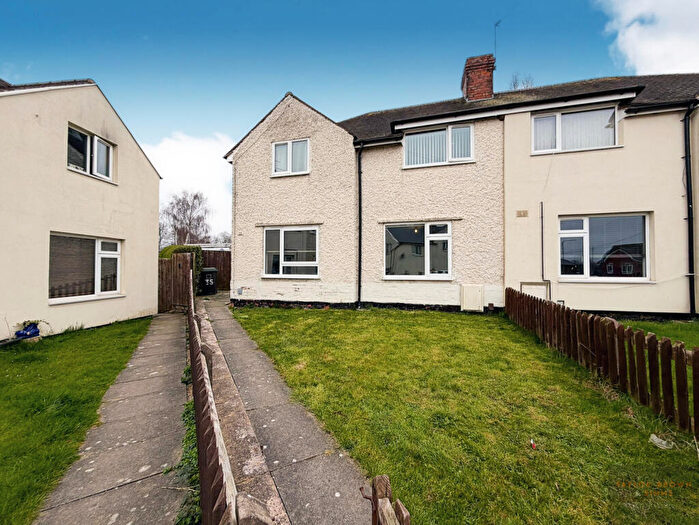 3 Bedroom Semi-Detached House For Sale In Addison Villas, Eastwood, Nottingham, Nottinghamshire, NG16