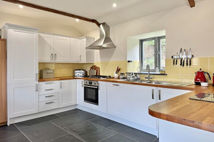2 Bedroom Barn Conversion For Sale In Tredinnick Farm Barn, Wadebridge, PL27
