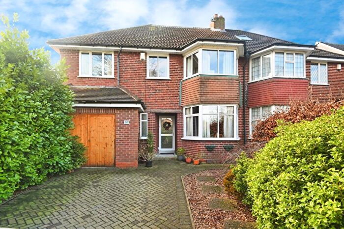 5 Bedroom Semi Detached House For Sale In Chester Road North, Sutton Coldfield, Birmingham, B73