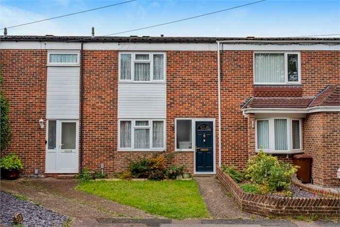 2 Bedroom Terraced House To Rent In Lovelace Close, Rainham, Gillingham ME8