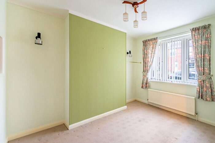 2 Bedroom Terraced House For Sale In Carrington Avenue, York, YO26