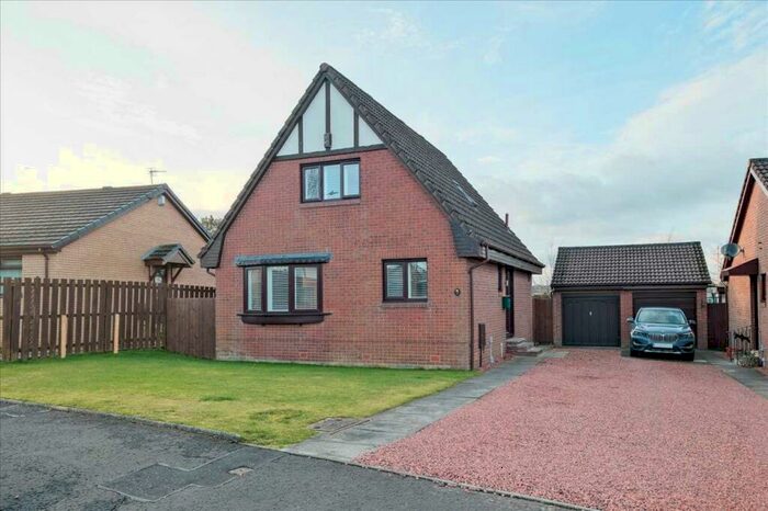 3 Bedroom Detached House For Sale In Kane Place, Stonehouse, ML9