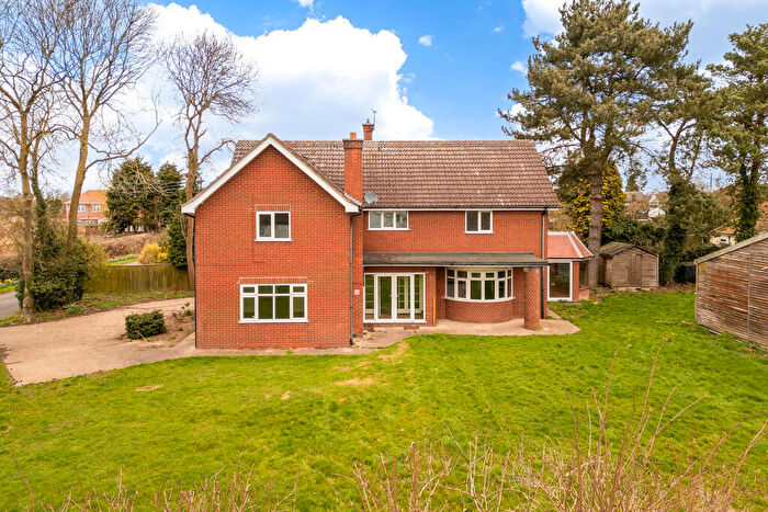 4 Bedroom Detached House For Sale In Swinnow Lodge, Kettlethorpe Road, Fenton, Lincoln, Lincolnshire, LN1