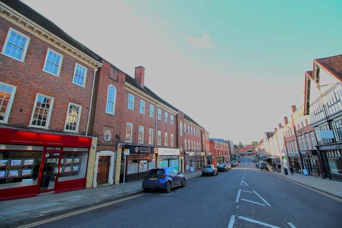 2 Bedroom Flat To Rent In Hermitage Road, Hitchin, SG5