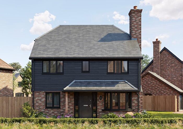 4 Bedroom Detached House For Sale In Hermitage Lane, Maidstone, ME16