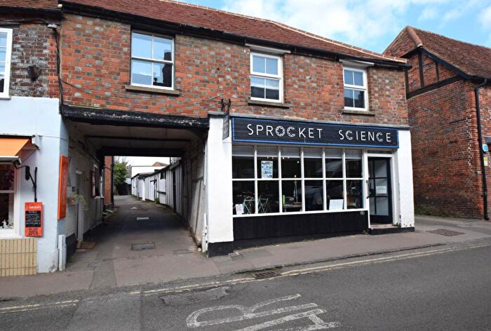 Barn Conversion For Sale In High Street, Watlington, OX49