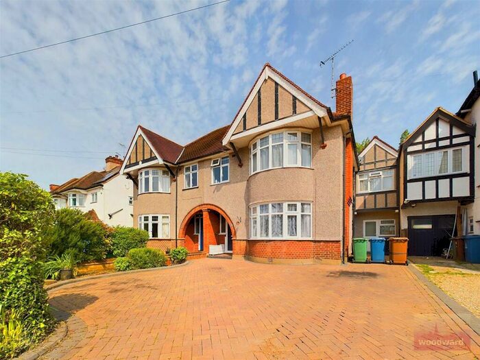 4 Bedroom House To Rent In Whitmore Road, Harrow, HA1