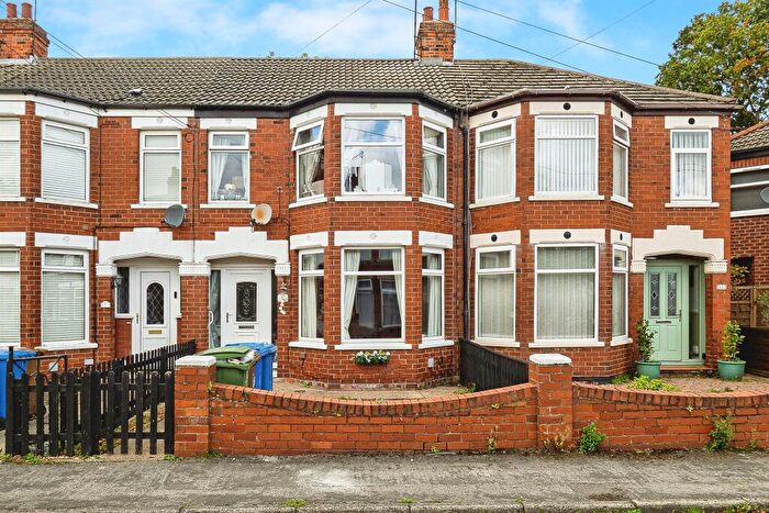 3 Bedroom Terraced House For Sale In Trafford Road, Willerby, Hull, HU10