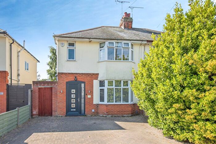 3 Bedroom Semi Detached House For Sale In Goring Road, Ipswich, IP4