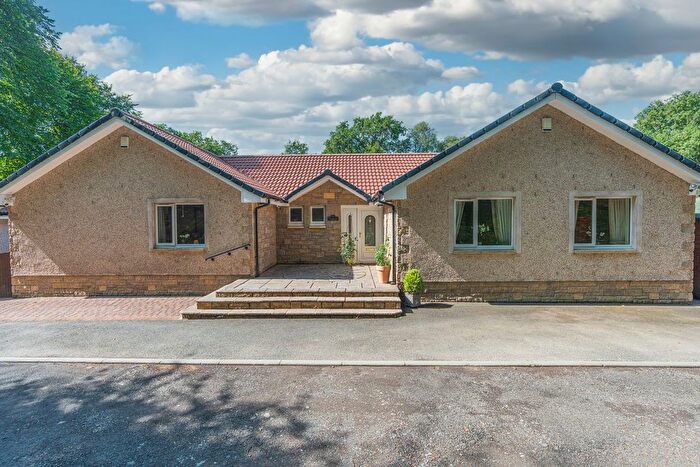5 Bedroom Detached Bungalow For Sale In Main Street, Crook Of Devon, Kinross, KY13
