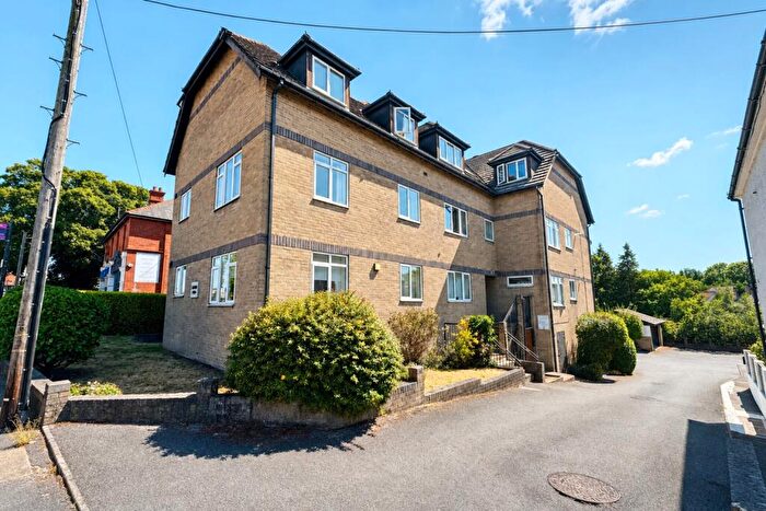 2 Bedroom Apartment For Sale In Bournemouth Road, Poole, BH14