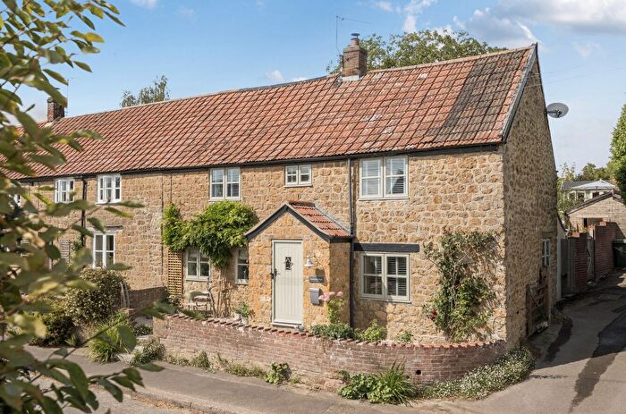 4 Bedroom End Of Terrace House For Sale In Lambrook Road, Shepton Beauchamp, Ilminster, Somerset, TA19