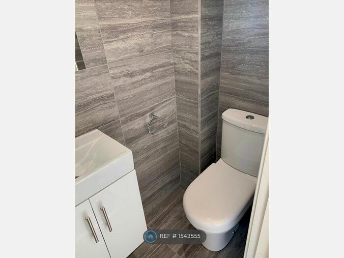 3 Bedroom Terraced House To Rent In Gulson Road, Coventry, CV1