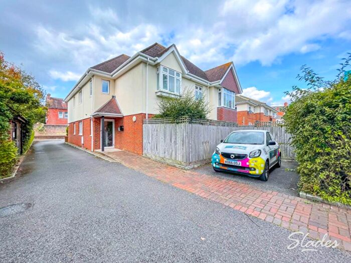 2 Bedroom Apartment To Rent In Chessel Avenue, Boscombe, Bournemouth, BH5