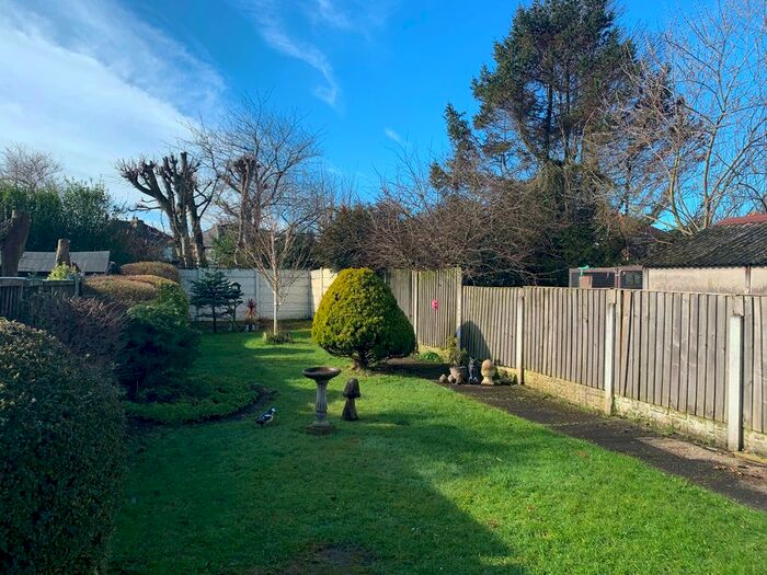 2 Bedroom Semi-Detached House For Sale In Roselea Drive, Crossens, Southport, PR9