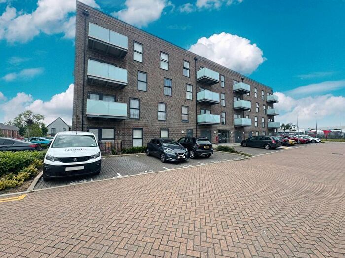 2 Bedroom Flat For Sale In Dovestone Close, RM20