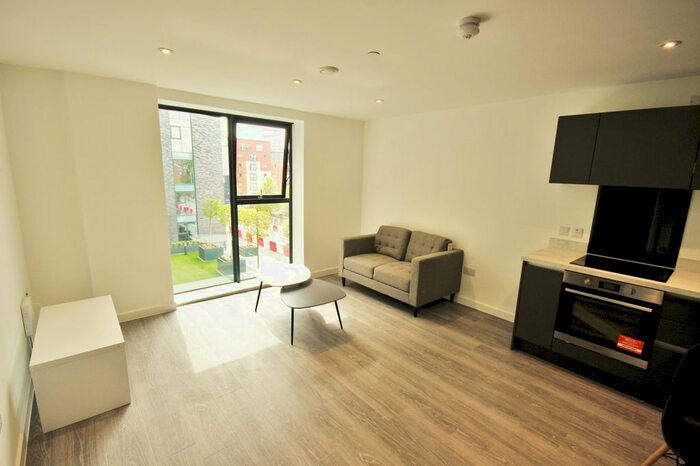 1 Bedroom Flat To Rent In Downtown, Block F, Woden Street, Castlefield / City Centre Fringe, M5