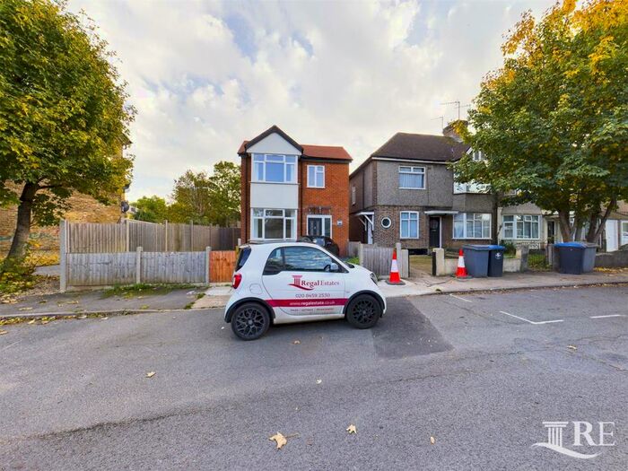 1 Bedroom Detached House To Rent In Beech Way, London, NW10