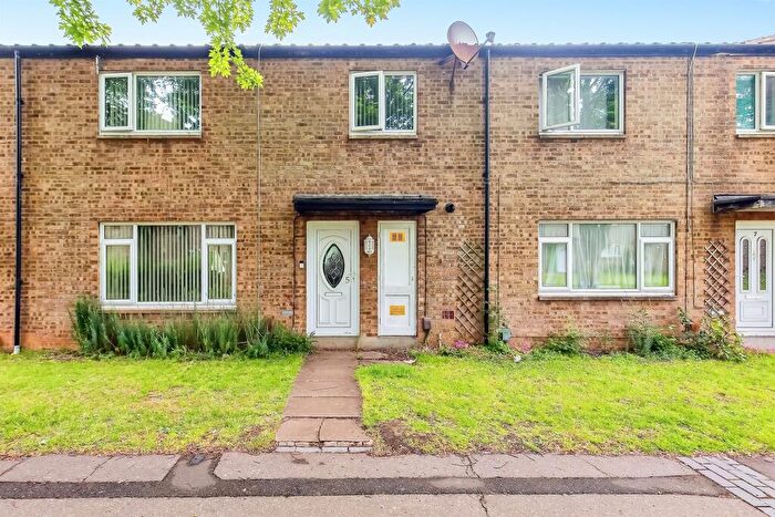 4 Bedroom Terraced House For Sale In Clipston Walk, Peterborough, PE3