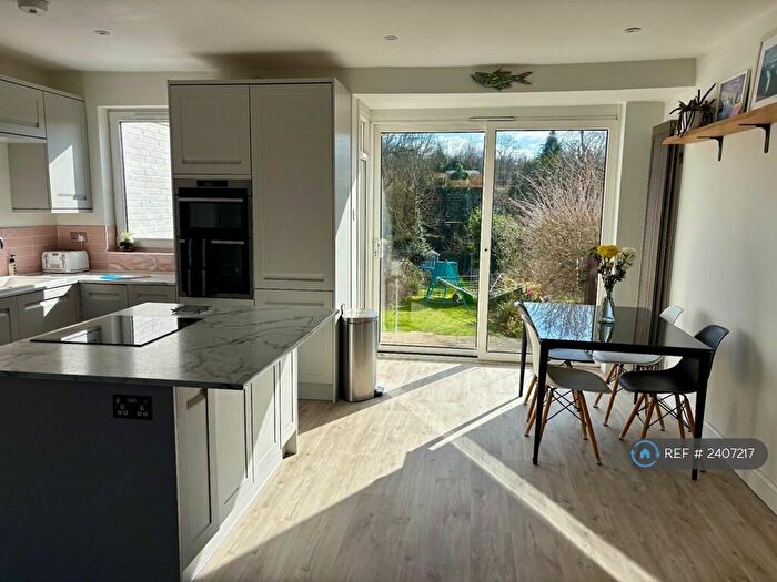 3 Bedroom Terraced House To Rent In Westwood Avenue, Brentwood, CM14