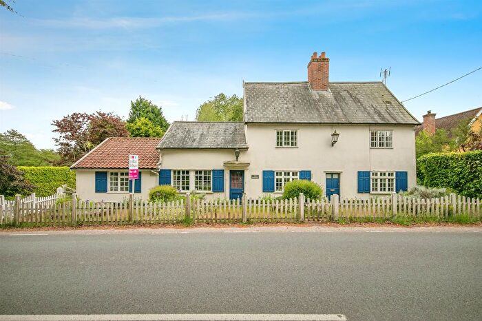 3 Bedroom Detached House For Sale In The Street, Monks Eleigh, Ipswich, IP7