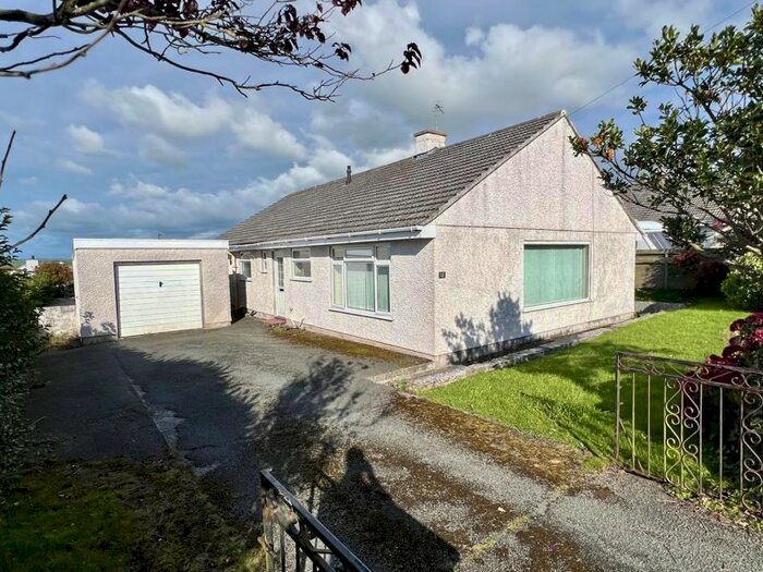3 Bedroom Detached Bungalow For Sale In Penrodyn, Valley, Holyhead, LL65